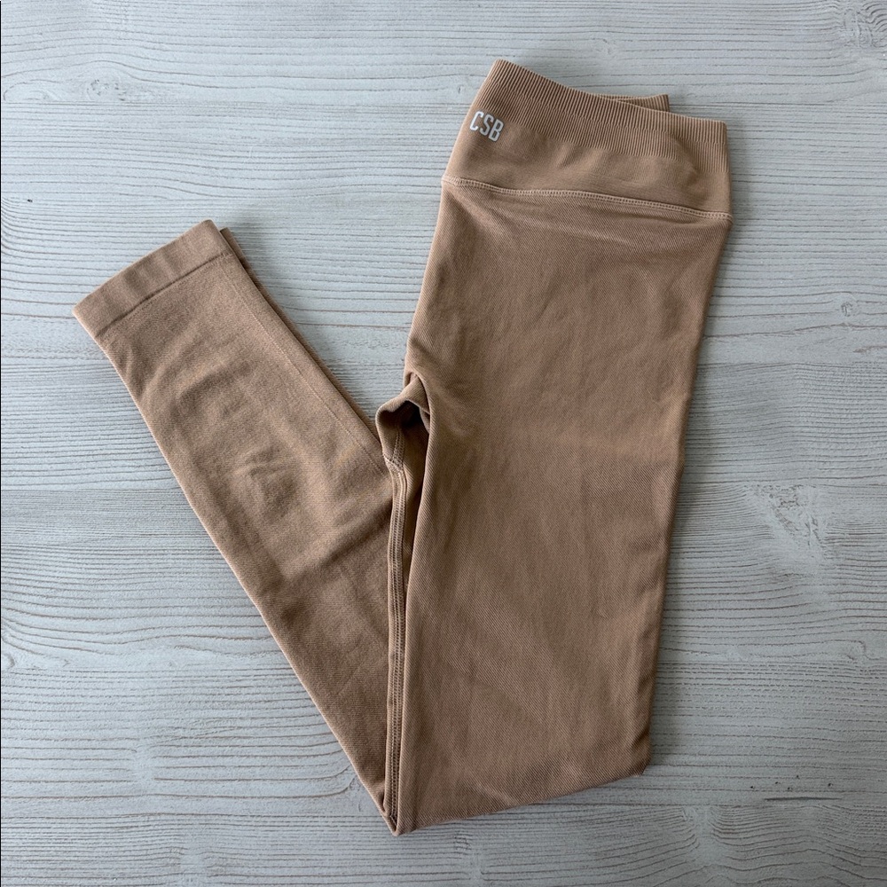 CSB X Isabelle Mathers Tan Leggings Size Small 🤎